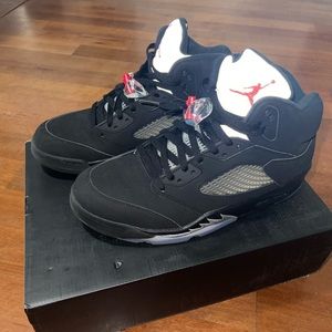 Jordan 5 Retro Metallic